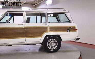 Jeep-Wagoneer-1988-9