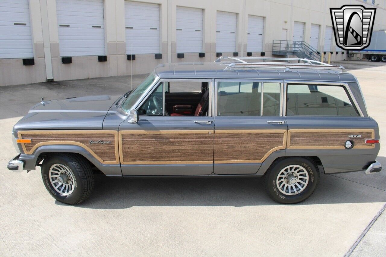 Jeep-Wagoneer-1989-2