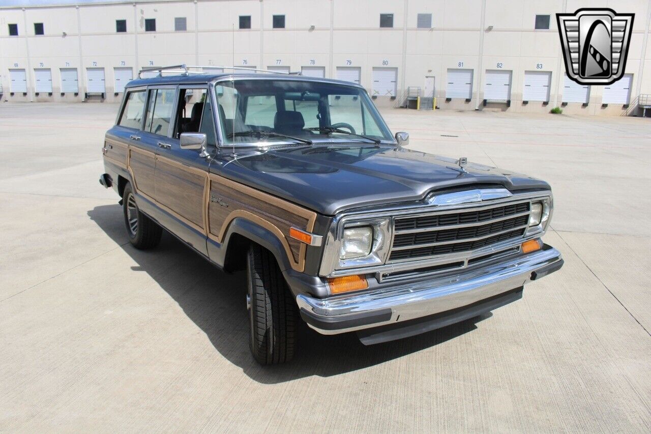 Jeep-Wagoneer-1989-7