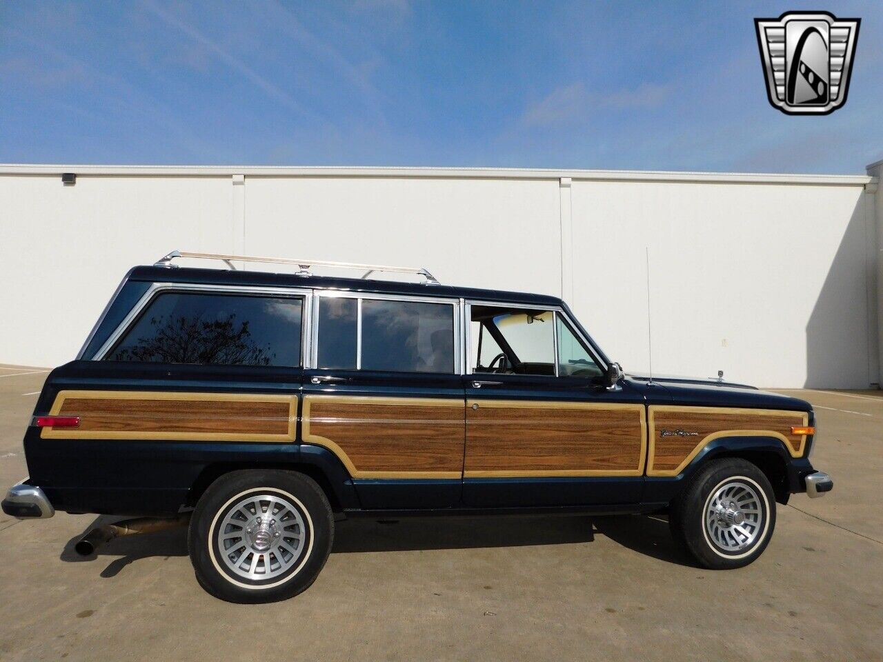 Jeep-Wagoneer-Cabriolet-1987-4