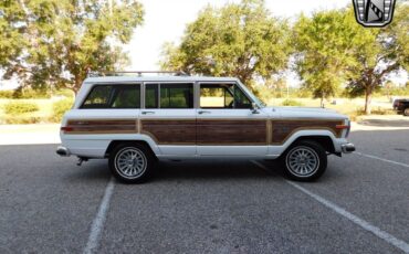 Jeep-Wagoneer-Cabriolet-1990-3