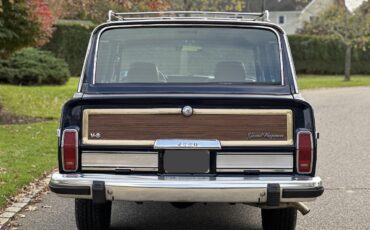 Jeep-Wagoneer-SUV-1988-17