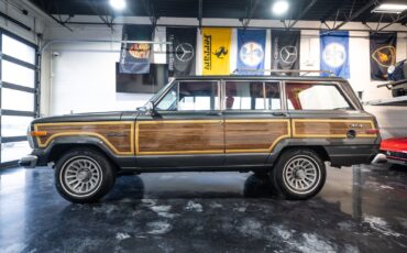 Jeep-Wagoneer-SUV-1988-6