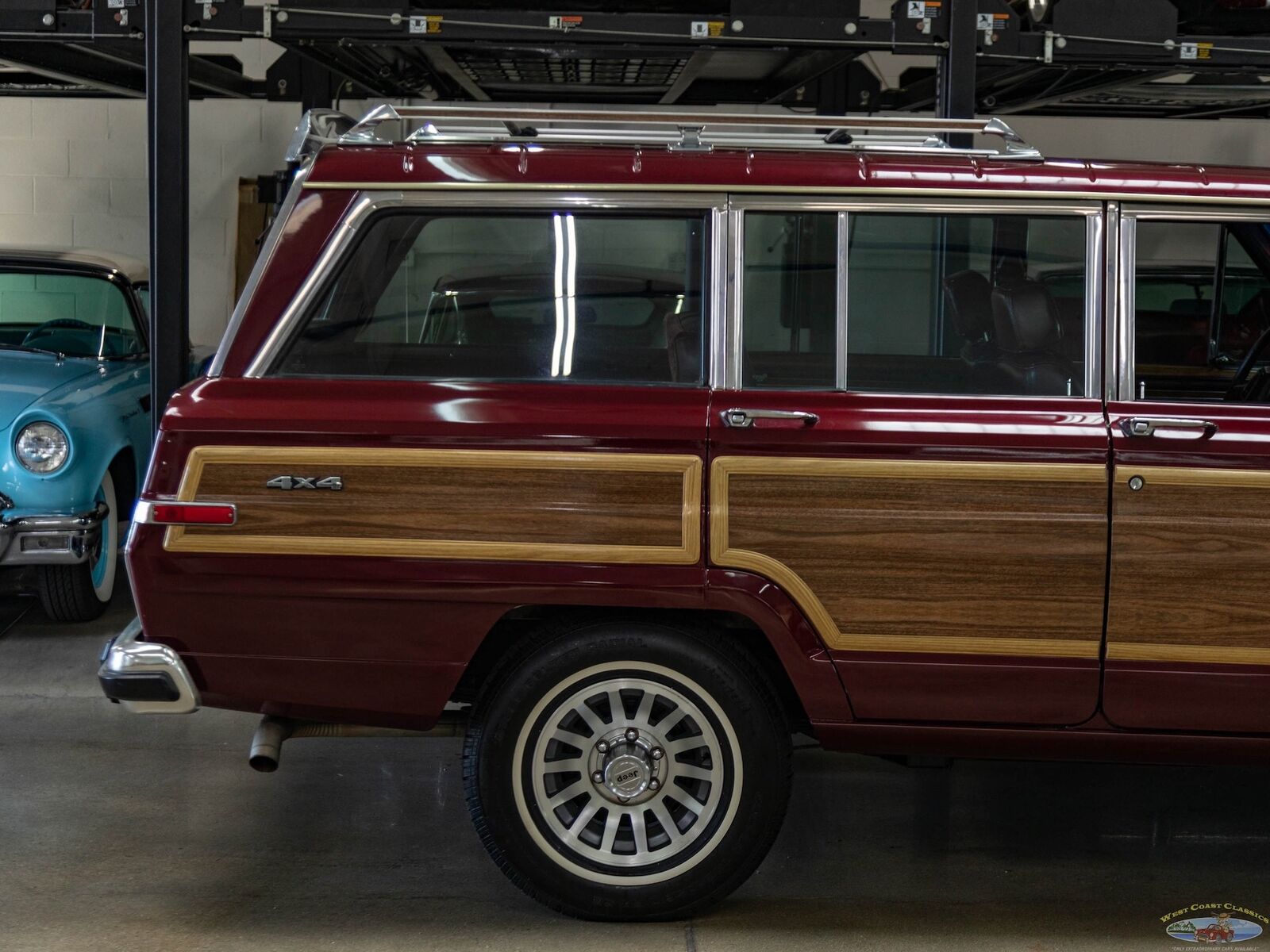 Jeep-Wagoneer-SUV-1991-1