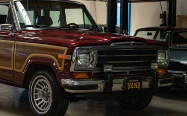 Jeep-Wagoneer-SUV-1991-11