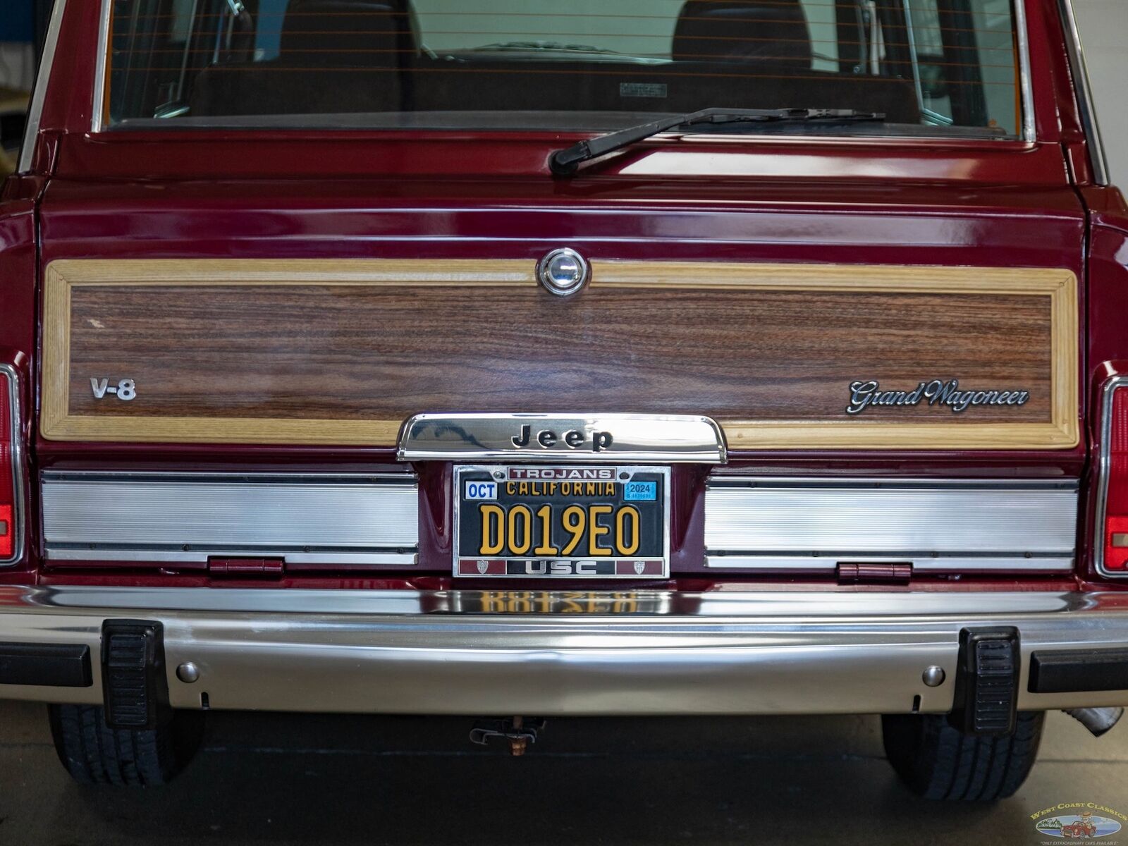 Jeep-Wagoneer-SUV-1991-19