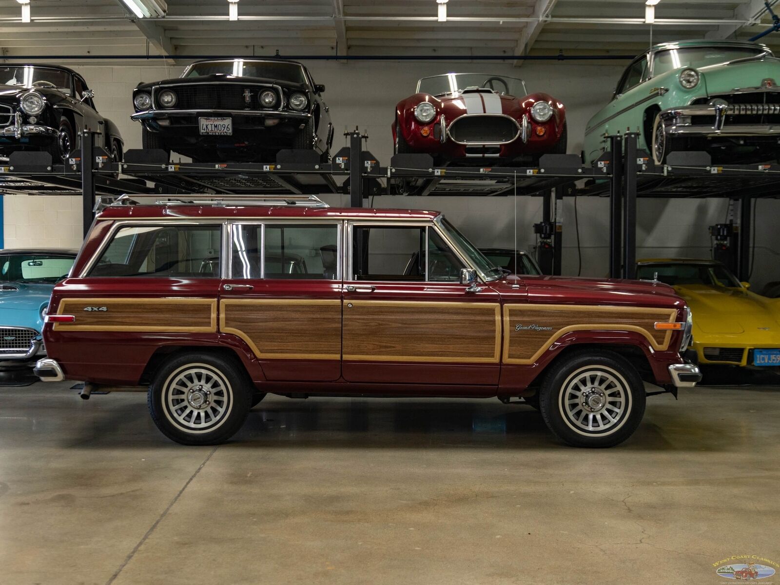 Jeep-Wagoneer-SUV-1991-2