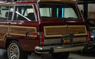 Jeep-Wagoneer-SUV-1991-23