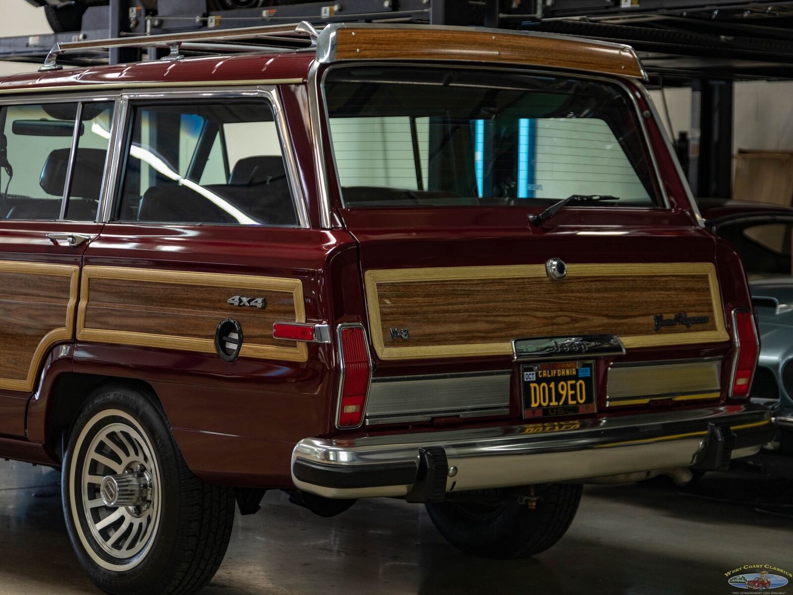 Jeep-Wagoneer-SUV-1991-23