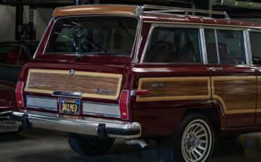 Jeep-Wagoneer-SUV-1991-25