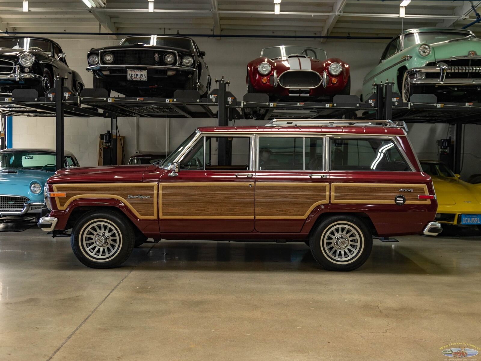 Jeep-Wagoneer-SUV-1991-5