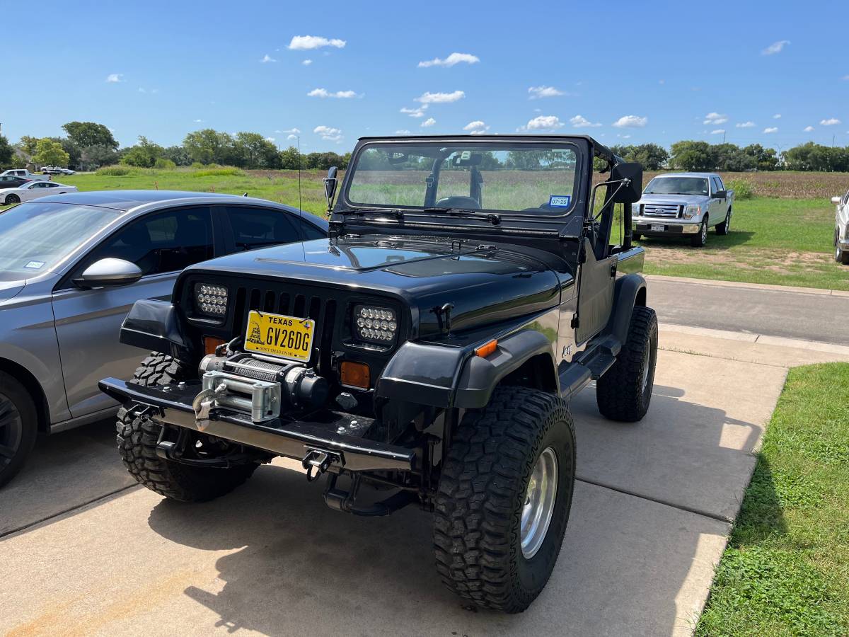 Jeep-Wrangler-1990-2