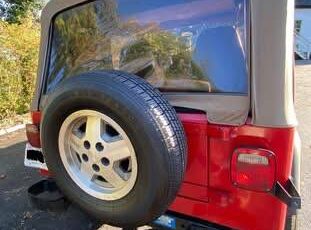 Jeep-Wrangler-4x4-1993-10