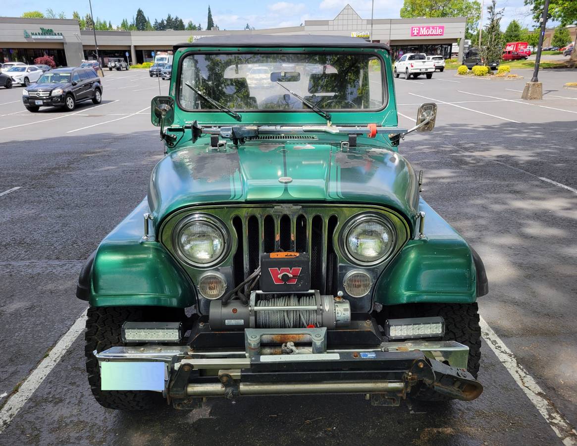 Jeep-Wrangler-cj7-1986-6