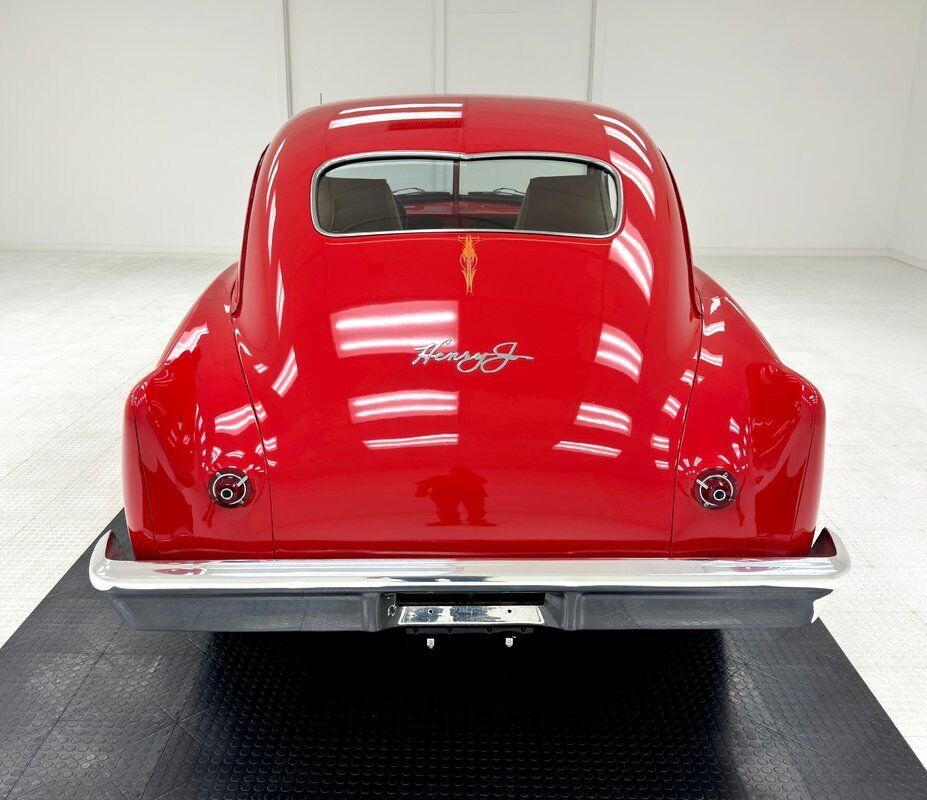 Kaiser-Henry-J-Coupe-1951-3