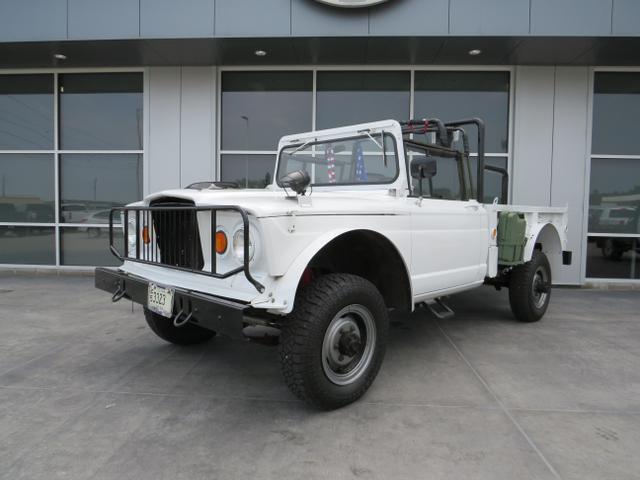 Kaiser-Jeep-M715-Pickup-1967-2