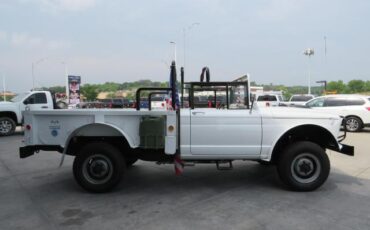 Kaiser-Jeep-M715-Pickup-1967-6