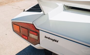 Lamborghini-Countach-Coupe-1984-13