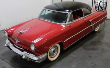 Lincoln-Capri-Coupe-1952-8