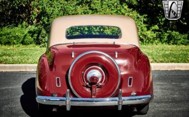 Lincoln-Continental-1941-5