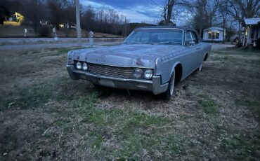 Lincoln-Continental-1966