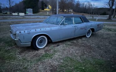 Lincoln-Continental-1966-9