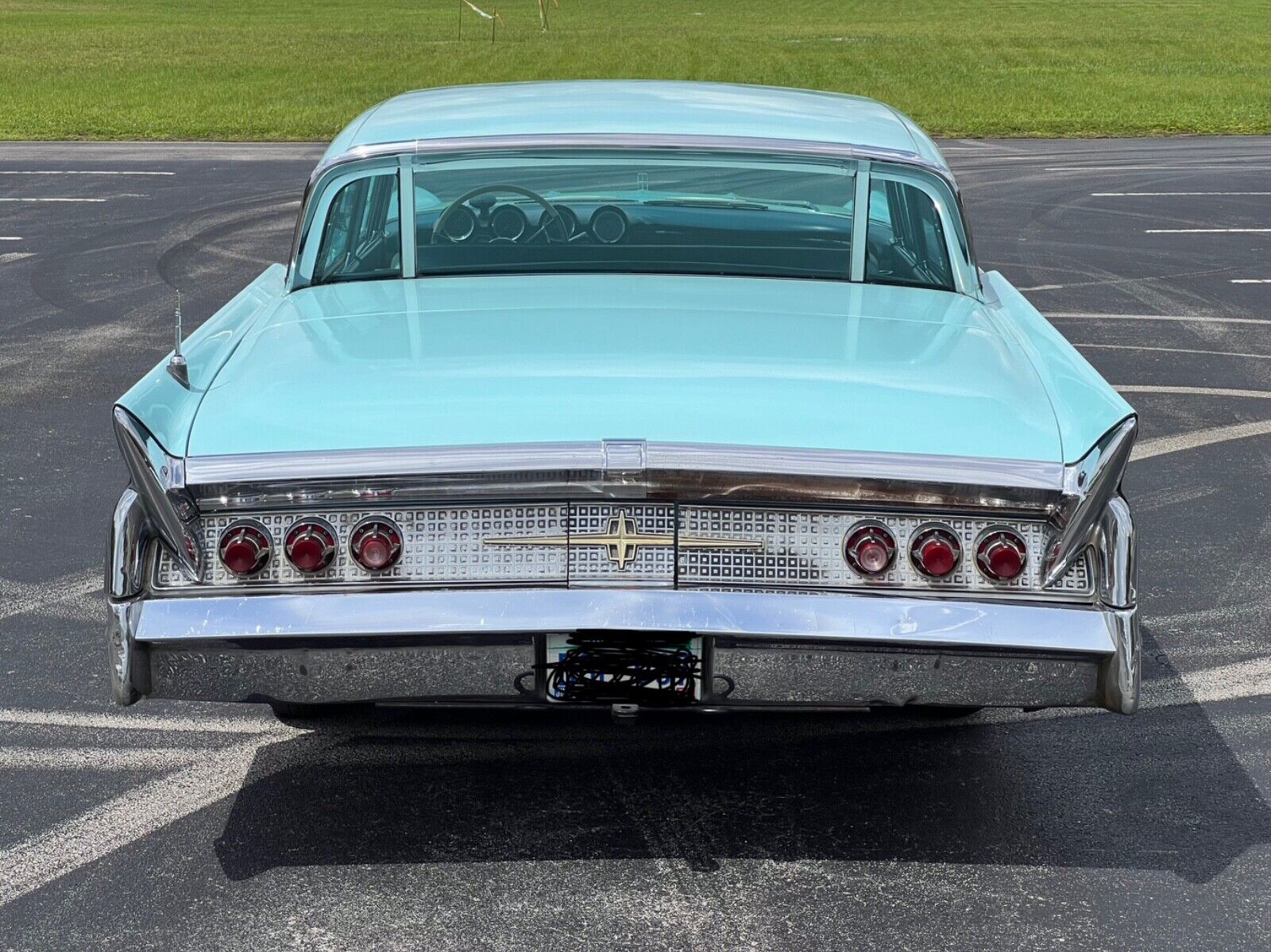 Lincoln-Continental-Berline-1960-2