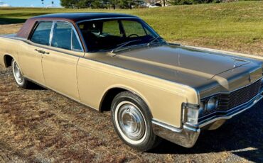 Lincoln-Continental-Berline-1968-12