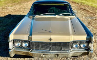 Lincoln-Continental-Berline-1968-13