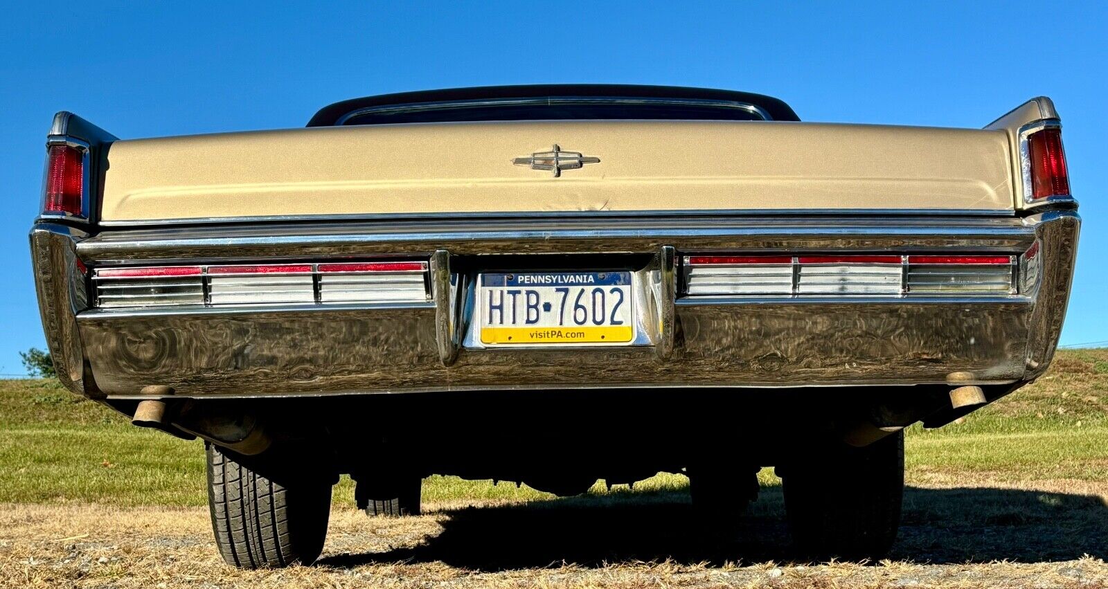 Lincoln-Continental-Berline-1968-14