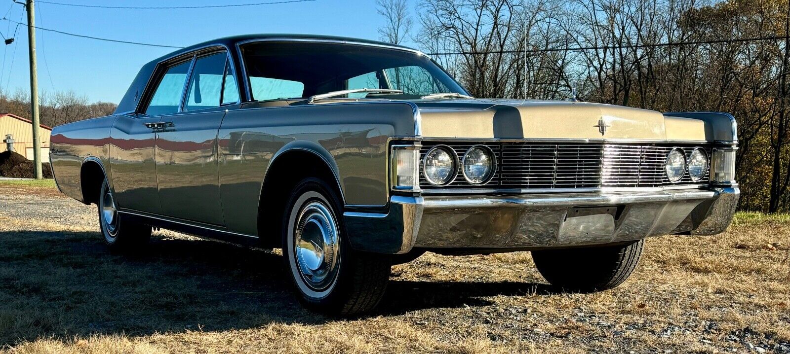 Lincoln-Continental-Berline-1968-3