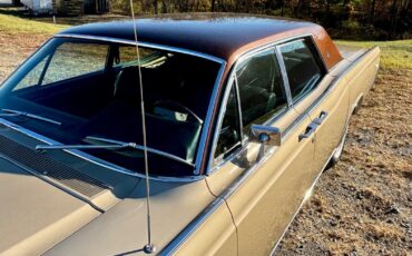 Lincoln-Continental-Berline-1968-6