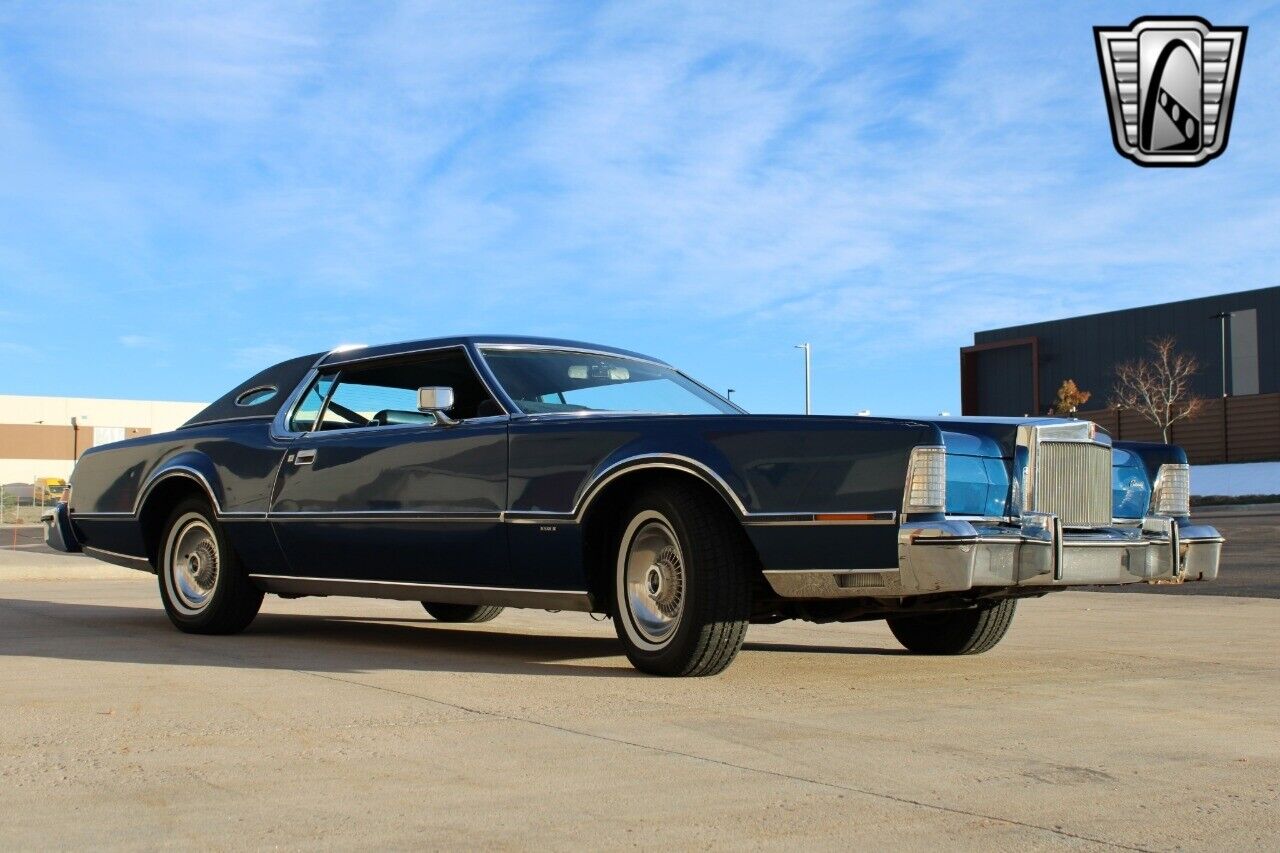 Lincoln-Continental-Berline-1976-8