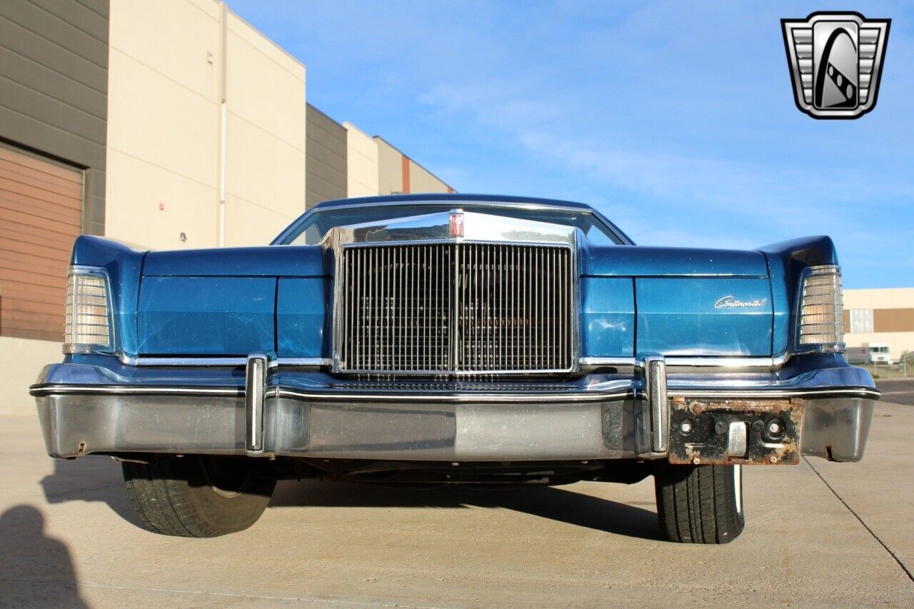 Lincoln-Continental-Berline-1976-9