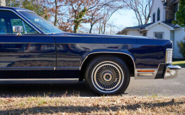 Lincoln-Continental-Berline-1979-10