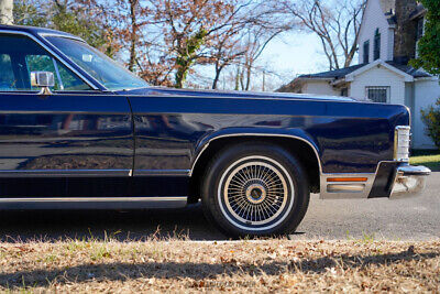 Lincoln-Continental-Berline-1979-10