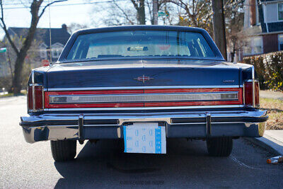 Lincoln-Continental-Berline-1979-6