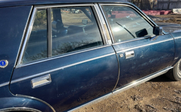 Lincoln-Continental-Berline-1982-3