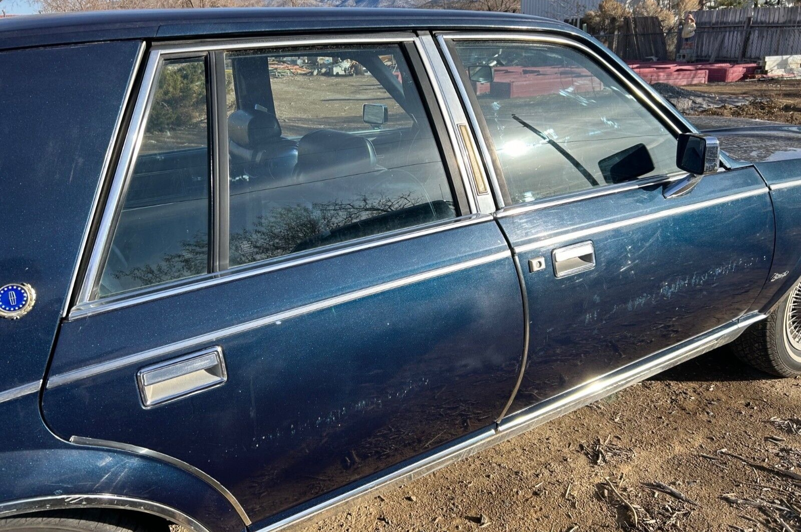 Lincoln-Continental-Berline-1982-3