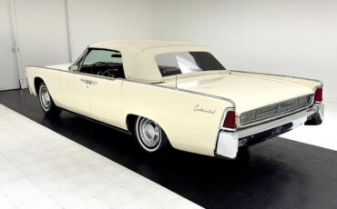 Lincoln-Continental-Cabriolet-1962-4