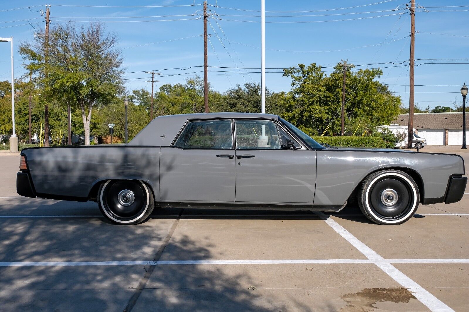 Lincoln-Continental-Coupe-1964-34