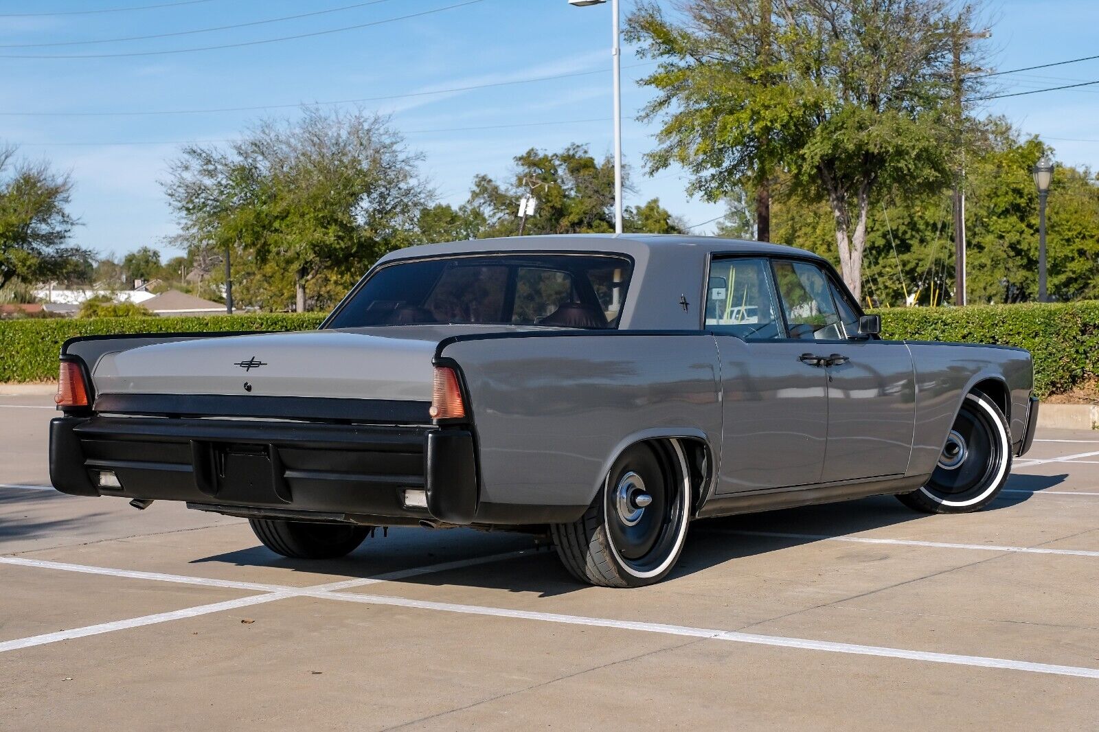 Lincoln-Continental-Coupe-1964-35