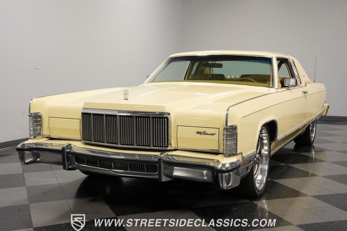 Lincoln-Continental-Coupe-1976-18