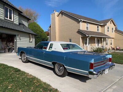 Lincoln-Continental-Coupe-1978-10