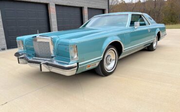 Lincoln-Continental-Coupe-1979-2