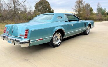 Lincoln-Continental-Coupe-1979-5