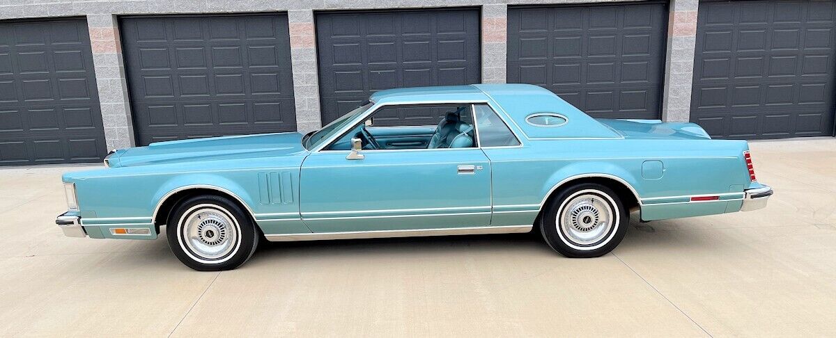 Lincoln-Continental-Coupe-1979-6