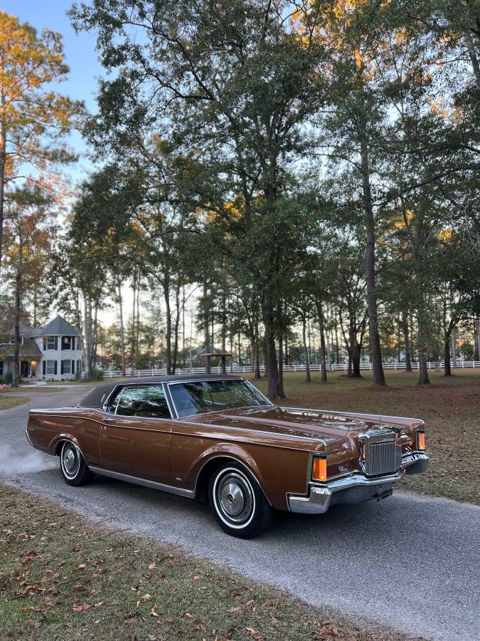 Lincoln-Continental-mark-iii-1970-4