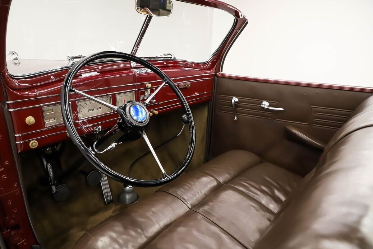 Lincoln-K-Cabriolet-1938-1