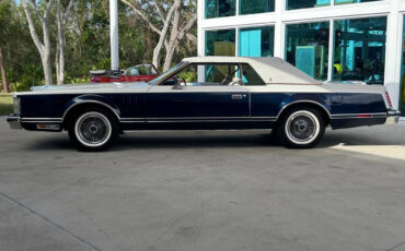 Lincoln-Mark-Series-Coupe-1979-10